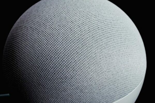 Amazon Alexa. Imagem de Jonathan Borba - Pexels